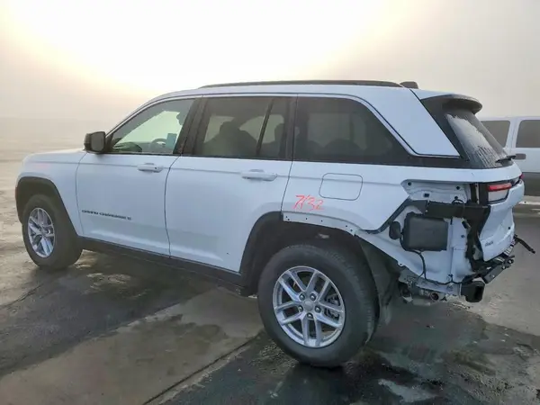 1C4RJHAG4SC268131 2025 JEEP GRAND CHEROKEE - Image 2