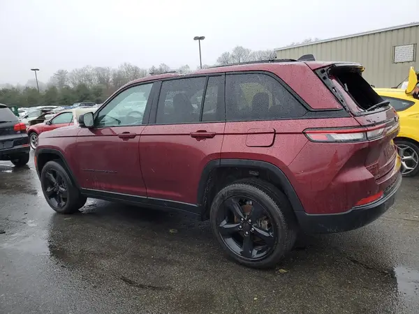 1C4RJHAG5P8777932 2023 JEEP GRAND CHEROKEE - Image 2