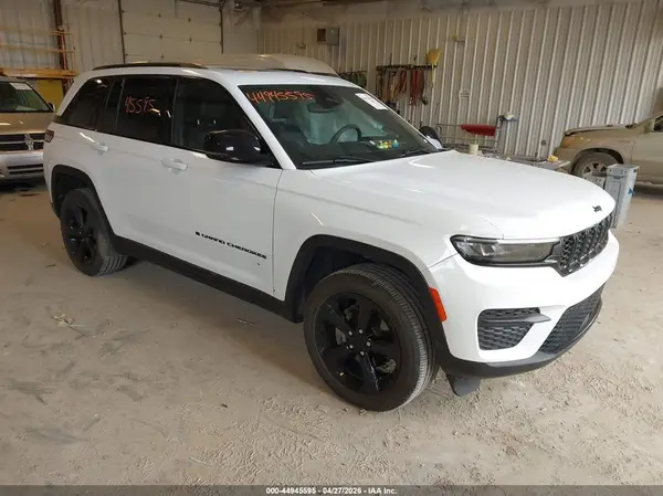 1C4RJHAG5PC541231 2023 JEEP GRAND CHEROKEE - Image 1