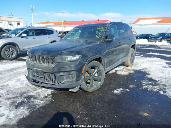 1C4RJHAG5PC551483 2023 JEEP GRAND CHEROKEE - Image 2
