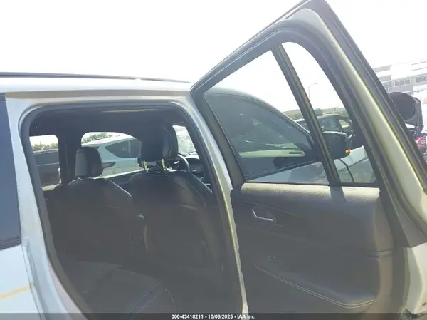 1C4RJHAG5PC659828 2023 JEEP GRAND CHEROKEE - Image 8