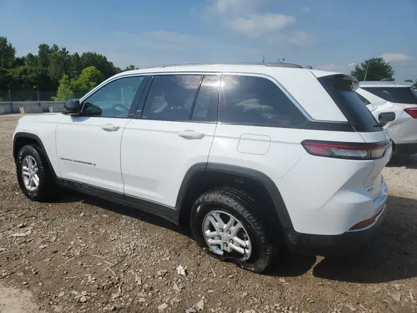 1C4RJHAG5R8947791 2024 JEEP GRAND CHEROKEE - Image 2
