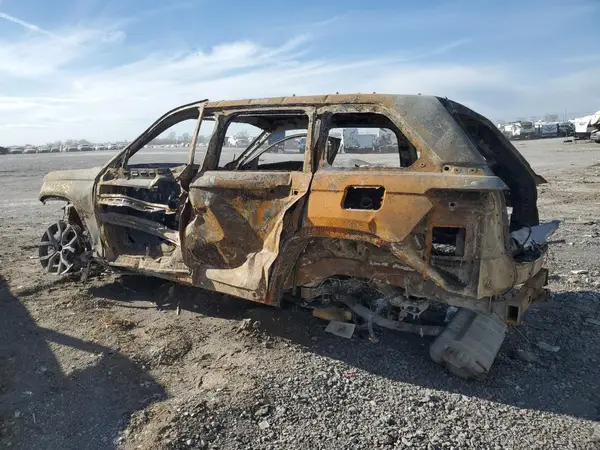 1C4RJHAG5R8950609 2024 JEEP GRAND CHEROKEE - Image 2