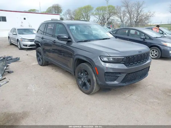 1C4RJHAG5R8951467 2024 JEEP GRAND CHEROKEE - Image 1