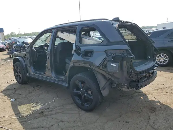 1C4RJHAG5RC179629 2024 JEEP GRAND CHEROKEE - Image 2