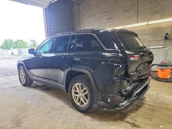 1C4RJHAG5SC320821 2025 JEEP GRAND CHEROKEE - Image 2
