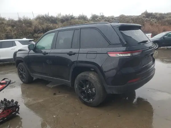 1C4RJHAG5SC323167 2025 JEEP GRAND CHEROKEE - Image 2