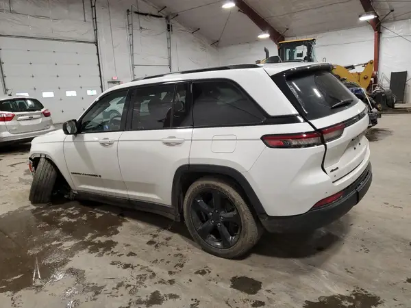 1C4RJHAG6PC515334 2023 JEEP GRAND CHEROKEE - Image 2