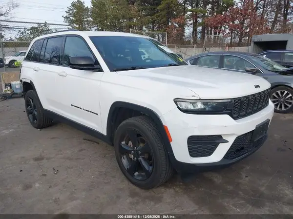 1C4RJHAG6PC552562 2023 JEEP GRAND CHEROKEE - Image 1