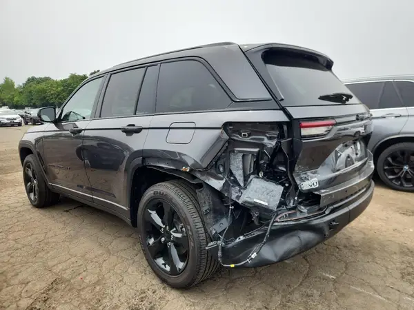 1C4RJHAG6PC608614 2023 JEEP GRAND CHEROKEE - Image 2