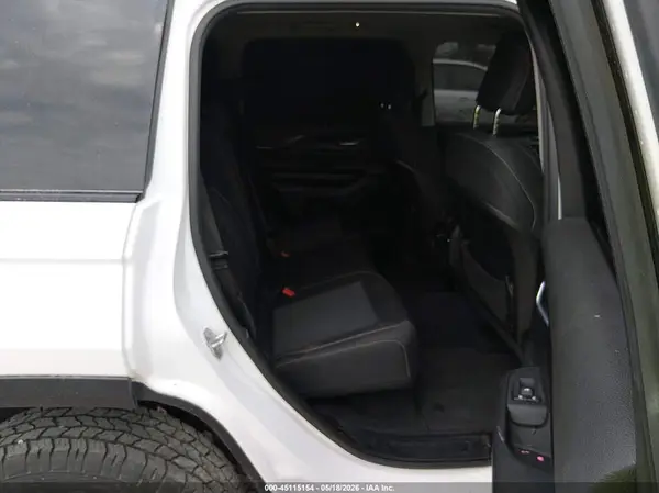1C4RJHAG6PC627180 2023 JEEP GRAND CHEROKEE - Image 8