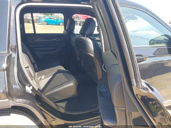 1C4RJHAG6PC661345 2023 JEEP GRAND CHEROKEE - Image 8