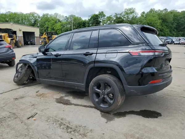 1C4RJHAG6R8929106 2024 JEEP GRAND CHEROKEE - Image 2