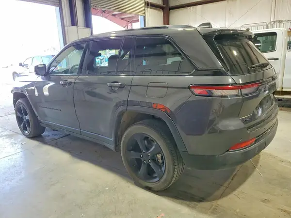 1C4RJHAG6RC160278 2024 JEEP GRAND CHEROKEE - Image 2