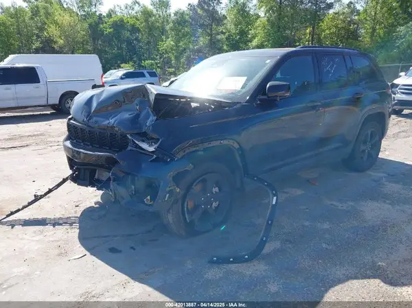 1C4RJHAG6RC235920 2024 JEEP GRAND CHEROKEE - Image 2