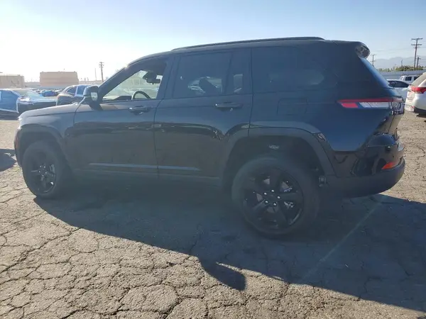 1C4RJHAG6SC289840 2025 JEEP GRAND CHEROKEE - Image 2
