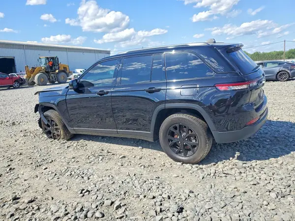 1C4RJHAG6SC310721 2025 JEEP GRAND CHEROKEE - Image 2