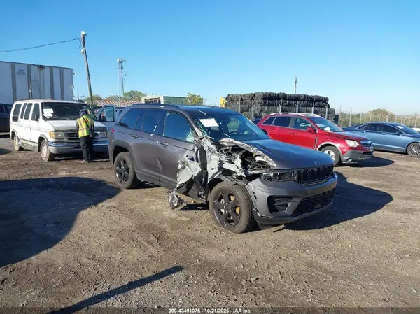 1C4RJHAG7P8850444 2023 JEEP GRAND CHEROKEE - Image 1