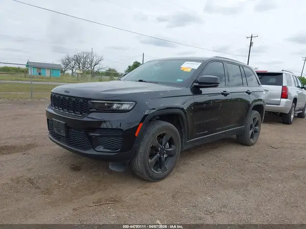 1C4RJHAG7PC515763 2023 JEEP GRAND CHEROKEE - Image 2