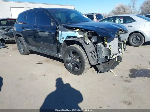 1C4RJHAG7PC556958 2023 JEEP GRAND CHEROKEE - Image 1