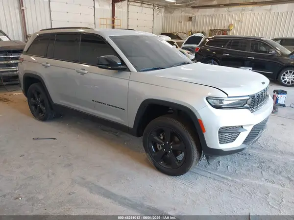 1C4RJHAG7PC582797 2023 JEEP GRAND CHEROKEE - Image 1