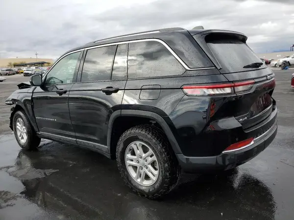 1C4RJHAG7PC644487 2023 JEEP GRAND CHEROKEE - Image 2