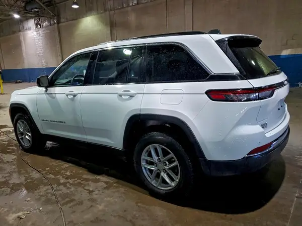 1C4RJHAG7PC652038 2023 JEEP GRAND CHEROKEE - Image 2