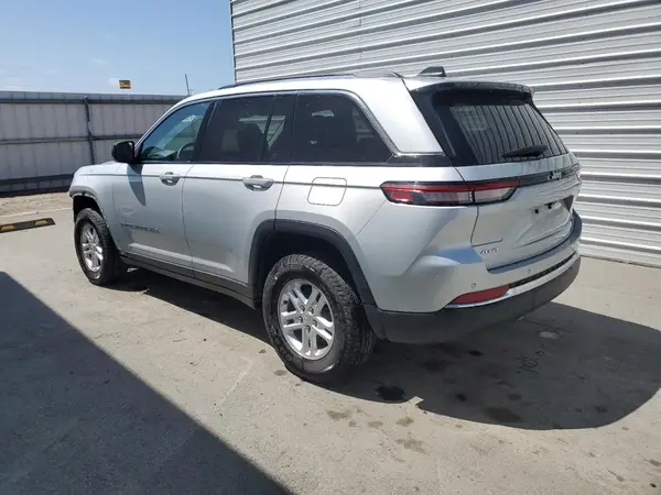 1C4RJHAG7PC669101 2023 JEEP GRAND CHEROKEE - Image 2