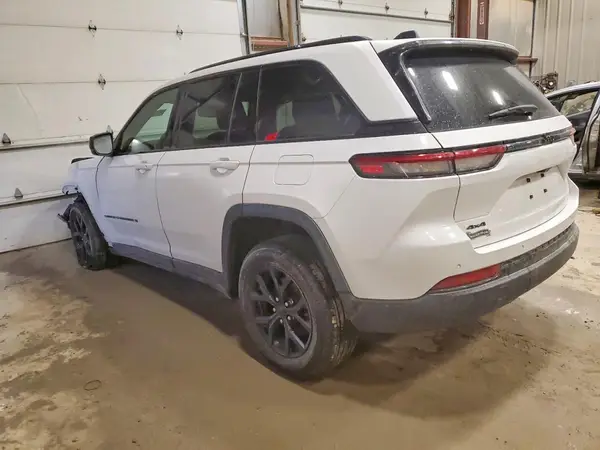 1C4RJHAG7RC238986 2024 JEEP GRAND CHEROKEE - Image 2