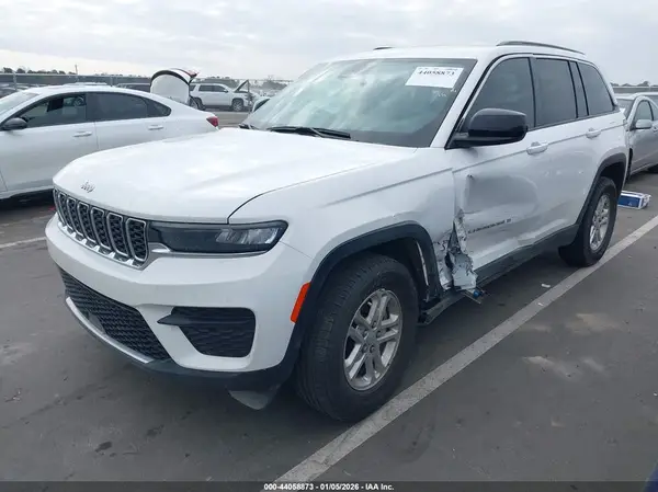 1C4RJHAG7RC247719 2024 JEEP GRAND CHEROKEE - Image 2