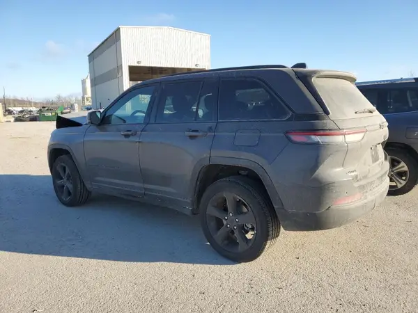 1C4RJHAG7RC257679 2024 JEEP GRAND CHEROKEE - Image 2