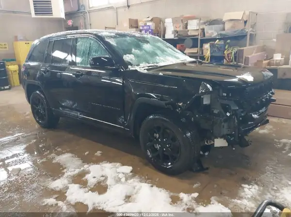1C4RJHAG7S8748182 2025 JEEP GRAND CHEROKEE - Image 1