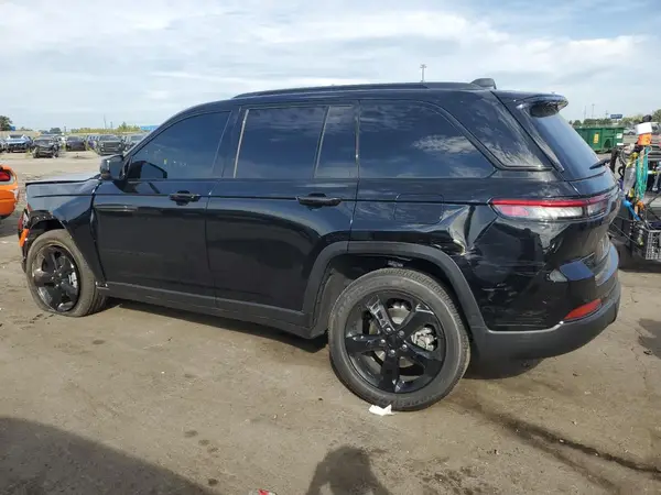 1C4RJHAG7SC319380 2025 JEEP GRAND CHEROKEE - Image 2