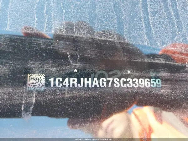1C4RJHAG7SC339659 2025 JEEP GRAND CHEROKEE - Image 6