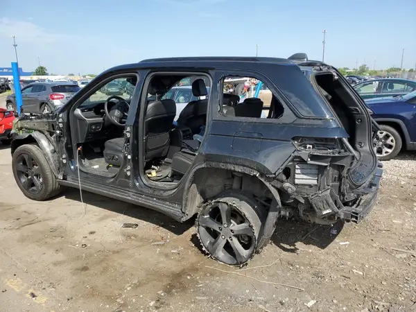 1C4RJHAG8PC517781 2023 JEEP GRAND CHEROKEE - Image 2