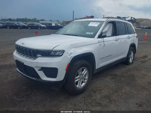 1C4RJHAG8PC528800 2023 JEEP GRAND CHEROKEE - Image 2