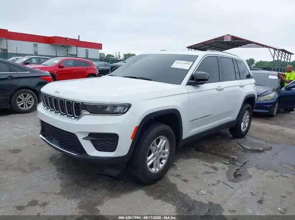 1C4RJHAG8PC529459 2023 JEEP GRAND CHEROKEE - Image 2