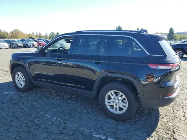 1C4RJHAG8PC540445 2023 JEEP GRAND CHEROKEE - Image 2