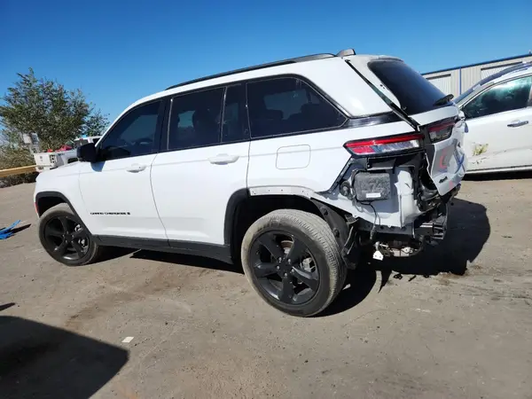 1C4RJHAG8PC646359 2023 JEEP GRAND CHEROKEE - Image 2