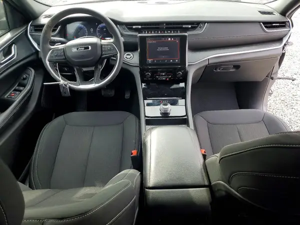 1C4RJHAG8RC236115 2024 JEEP GRAND CHEROKEE - Image 8