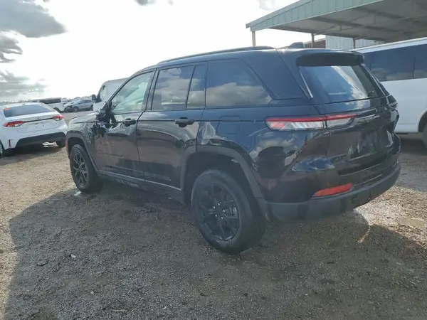 1C4RJHAG8S8703171 2025 JEEP GRAND CHEROKEE - Image 2