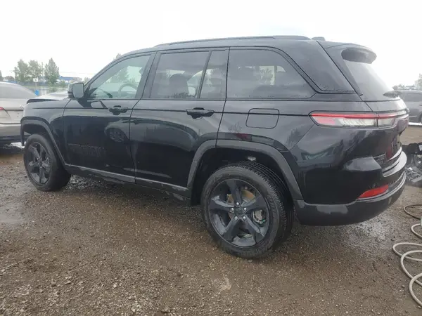 1C4RJHAG8SC315600 2025 JEEP GRAND CHEROKEE - Image 2