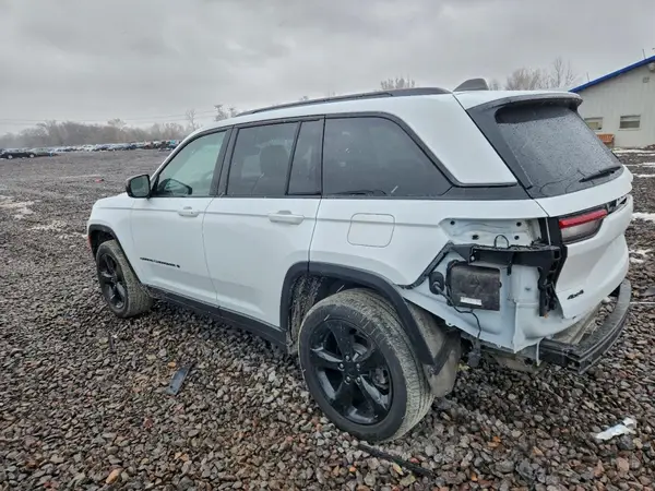 1C4RJHAG9P8885759 2023 JEEP GRAND CHEROKEE - Image 2