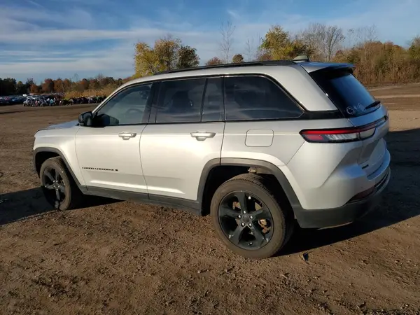 1C4RJHAG9PC643003 2023 JEEP GRAND CHEROKEE - Image 2