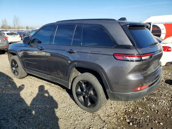 1C4RJHAG9PC661291 2023 JEEP GRAND CHEROKEE - Image 2