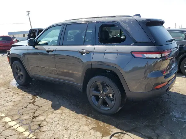 1C4RJHAG9RC255062 2024 JEEP GRAND CHEROKEE - Image 2