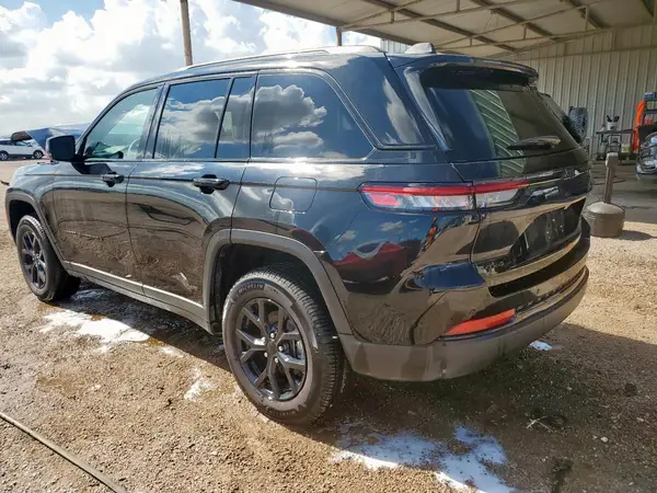 1C4RJHAG9S8657401 2025 JEEP GRAND CHEROKEE - Image 2