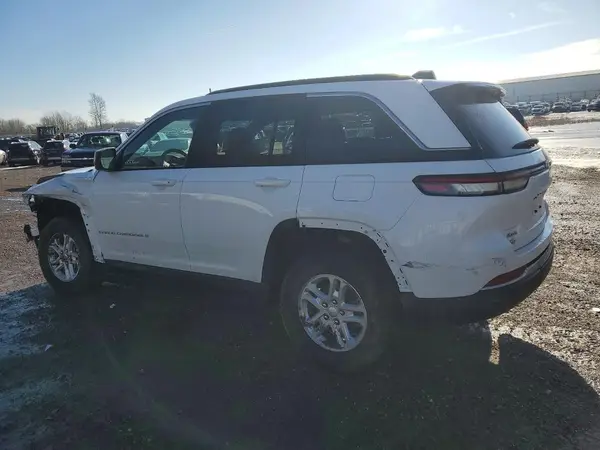 1C4RJHAG9SC324029 2025 JEEP GRAND CHEROKEE - Image 2