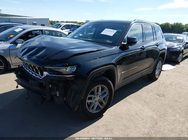 1C4RJHAGXP8900785 2023 JEEP GRAND CHEROKEE - Image 2