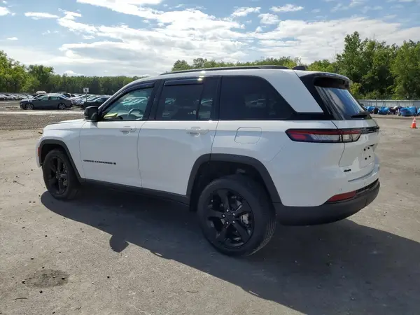 1C4RJHAGXPC543606 2023 JEEP GRAND CHEROKEE - Image 2